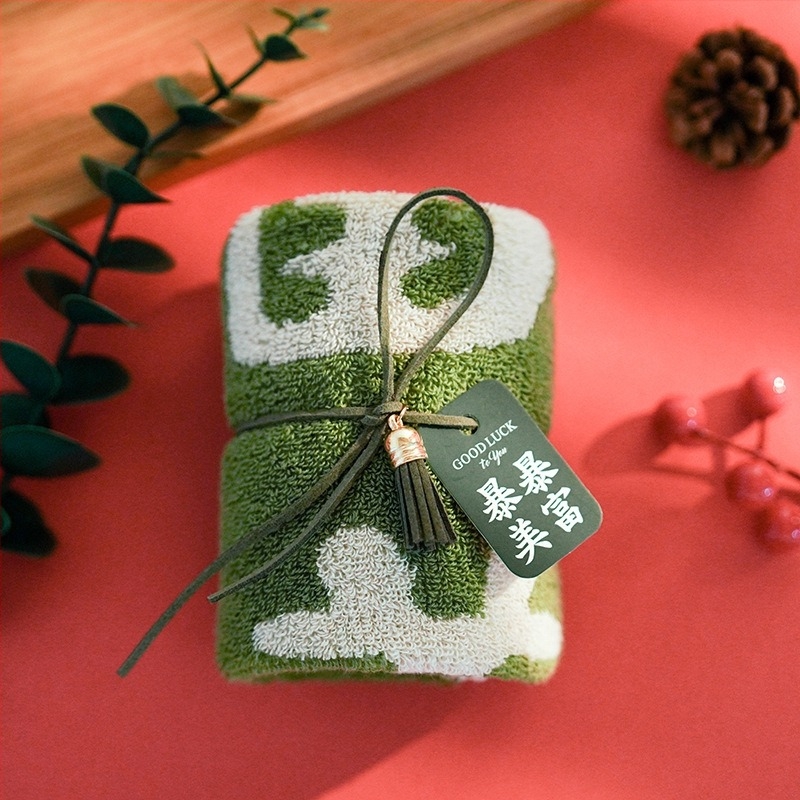 Подаръчна кърпа за лице от чист памук, конци 32s, тегло 50–80 г, персонализация налична