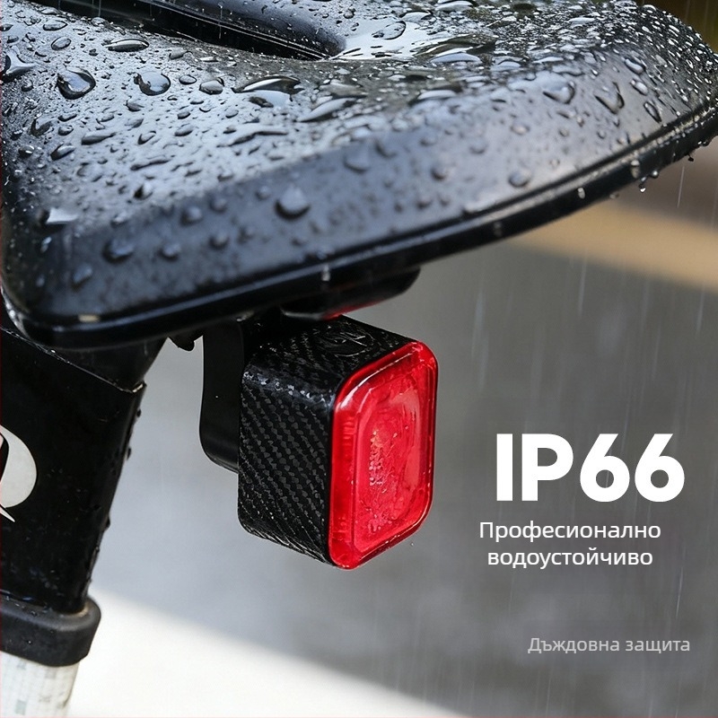 Задно светло за велосипед с интелигентен спирачен сензор, USB-C зареждане, батерия 600mAh, монтаж с бързо освобождаване за нощно каране