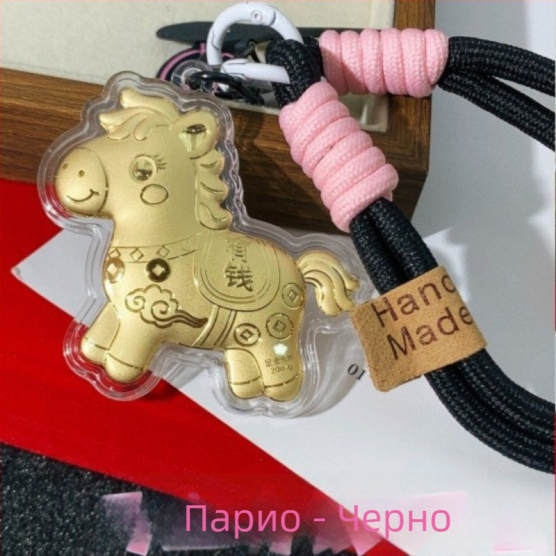 Телефонен синджир с ланярд и ключодържател — метал със златно съдържание, геометрична форма, модерен минималистичен стил, индивидуална опаковка