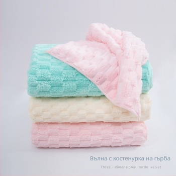 Кърпа за лице от коралов флис, жакард 150D, тегло 80–100 g