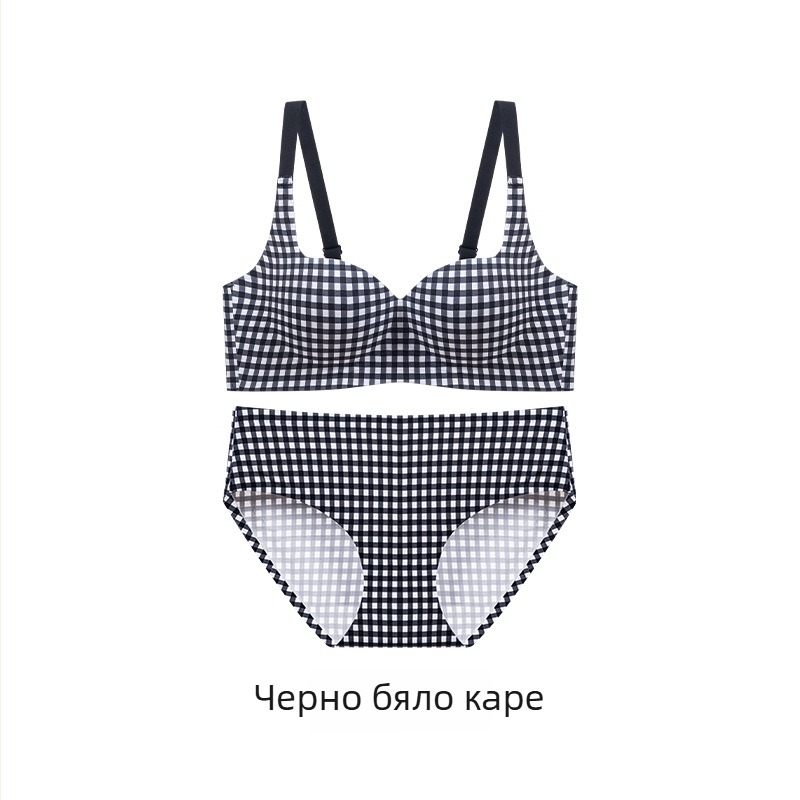 Нейлонов комплект сутиен за жени, 3/4 чашка, дебело оформена чашка, фиксирани презрамки, задно закопчаване с три реда катарами, подплата от спандекс