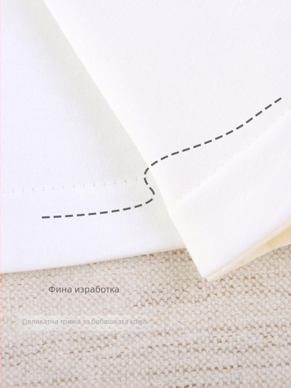 Детски жилет – 100% памук, полиестерен пълнеж, полиестерна подплата, карикатурен принт, едноредово закопчаване