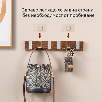 Лепяща стенна закачалка с ред от четири или повече куки, пластмасова, носи 1–3 кг, дизайн с орехова шарка и пиано‑ключ стил, модерен минимализъм