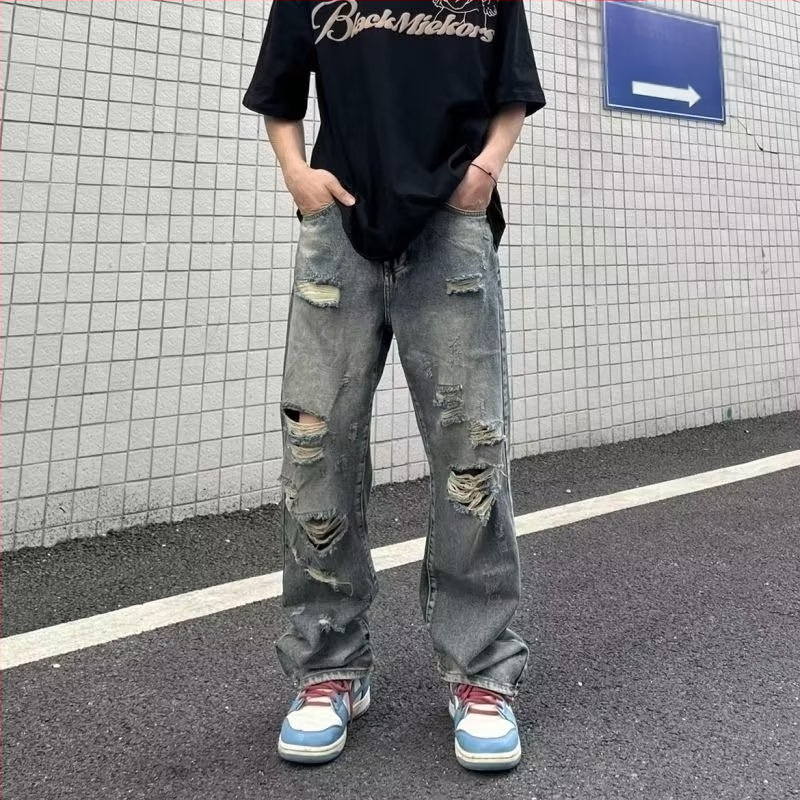 Retro mosott, régi, szakadt férfi farmer, Tide márkájú, egyenes csőnadrág, egy generációnyi haj