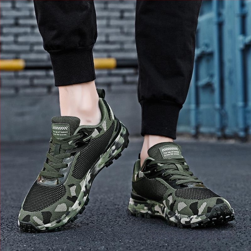 Álcázott alkalmi cipők, katonai edzőcipők, tavaszi és nyári repülő szőtt, lélegző munkavédelmi cipők, csúszásmentes hegymászó cipők, sportcipők, kültéri munkacipők