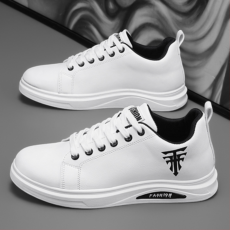 Proljetne i ljetne nove bijele cipele Univerzalne cipele za boarding Nove moderne muške cipele za studente većih veličina Lagane sportske ležerne cipele
