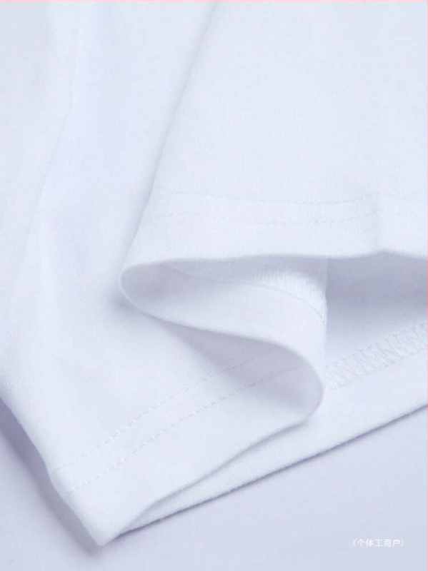 Határokon átnyúló európai kódfüggetlen állomás Manfinity Homme férfi rózsaszín mintás póló