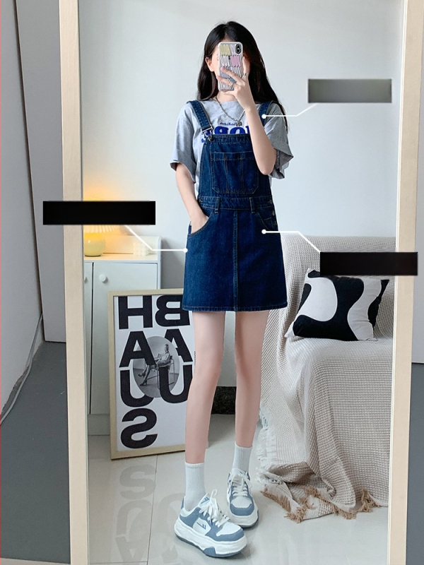 Sötétkék farmer pánt nélküli rövid ruha Női tavaszi vékony fazon 2024 Új érkezésű vékony fazonú, laza, karcsúsító, fiatalos, elegáns overall ruha