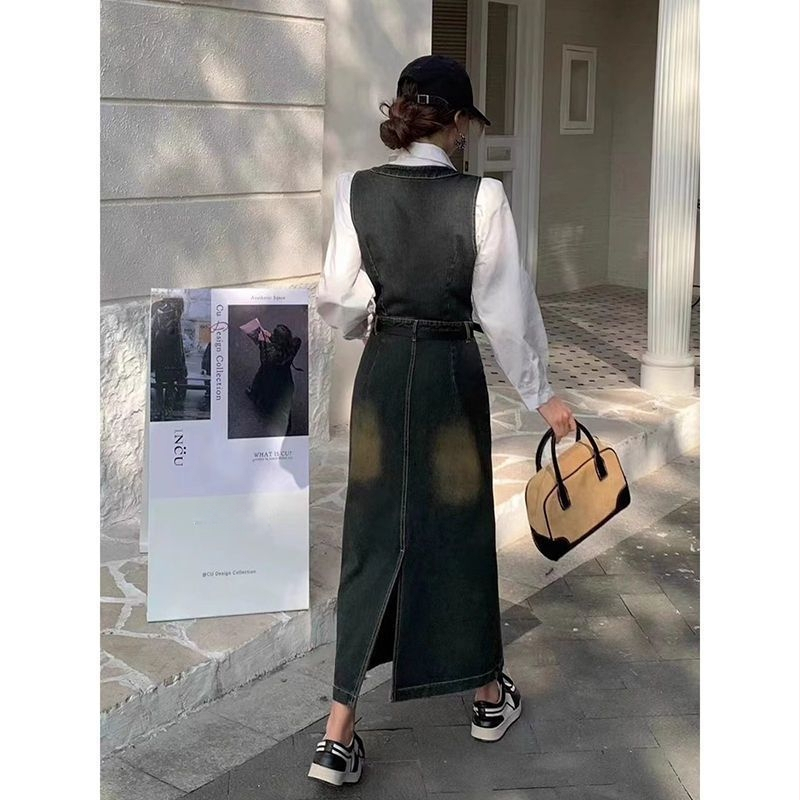 [öv] vintage divatos farmer mellényszoknya női 2025 tavaszi új koreai fehér ing kétrészes szett