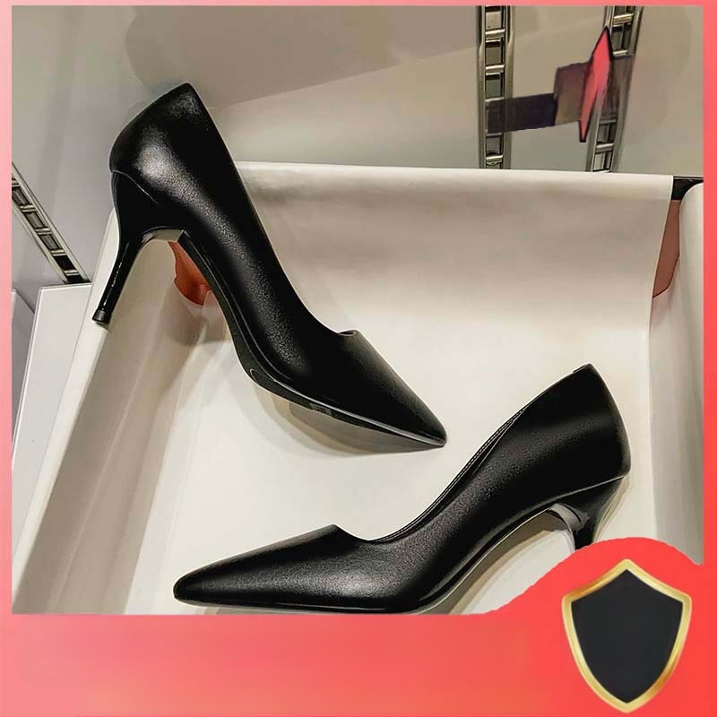 Professzionális, magassarkú, női tűsarkú, puha talpú, interjúra, légiutas-kísérő, diák etikett, osztály, hivatalos viselet, ingázó, fekete, munkáscipő, bőrcipő