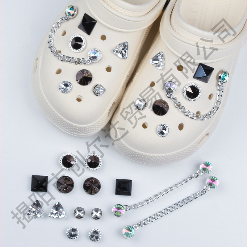 Skylėtų batų aksesuarai, nuimami batai, gėlėta batų sagtimi, tinkantys sodo batams, „Little Red Book“, karšto pardavimo, aukštos kokybės aksesuarai, kostiumas