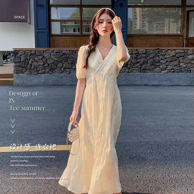 Nėščiųjų vasarinė suknelė Nauja prancūziško stiliaus švelnaus stiliaus V formos iškirpte Arbatos pertraukėlė Tekstūros jausmas Fėja Karšta Mama Elegantiška Liekninimo suknelė Madinga