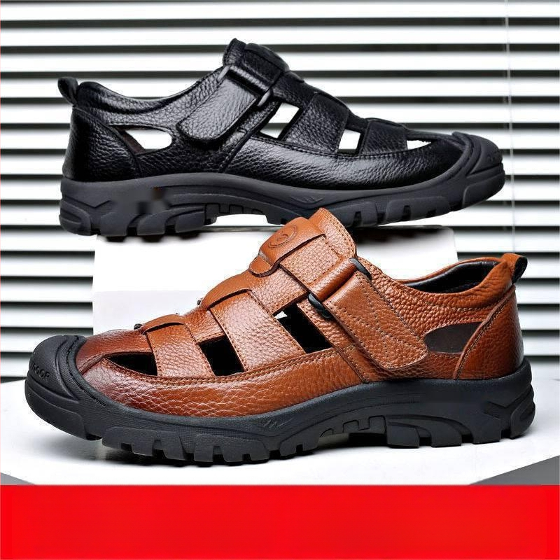 Ljetne prozračne sandale od prave kože za tate srednjih godina, ležerne sandale 2022., muške cipele od mekane kože s šupljom rupom i mekom površinom