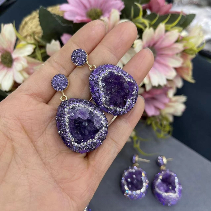 Urugvajas ametista TikTok tiešraides karsti pārdotie auskari ar čūskādas dibenu, augstas kvalitātes dabīgā akmens vintage rotaslietas