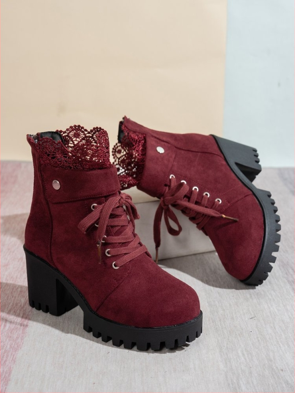 Jeseň a zima 2024 Kórejská verzia dámskych krátkych čižiem plus size, okrúhle, hrubé, na zips, čipkované, veľkoobchodné topánky Martin