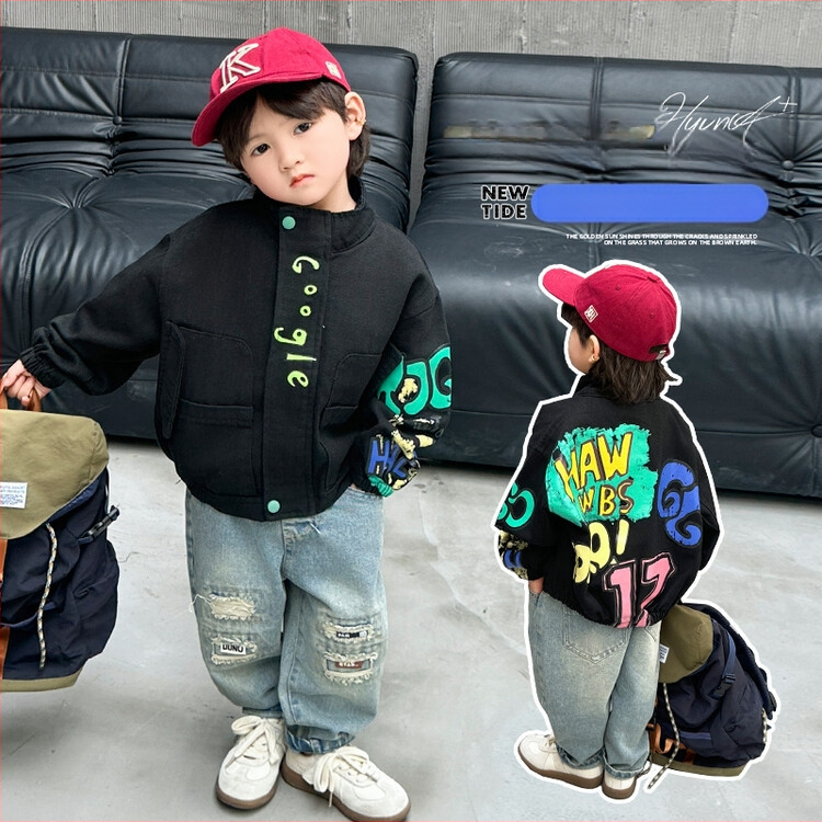 Chlapčenský bavlnený kabát s graffiti vzorom, jar a jeseň 2024, nová detská pekná trendy bunda