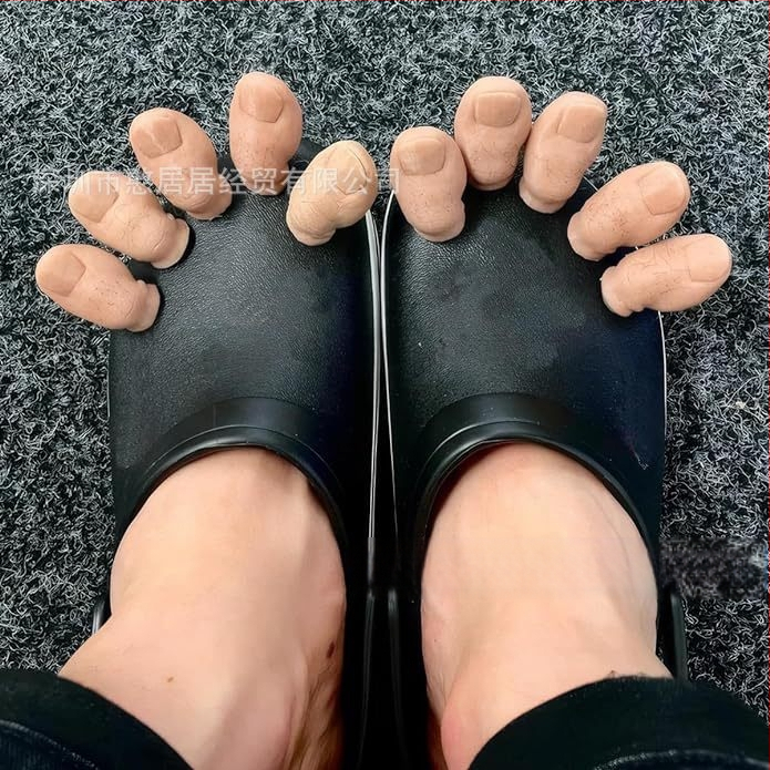 Tarpvalstybinis naujas 2024 m. naujas „Croc“ pakabukas – juokingas „Toe Croc“ didžiojo piršto krokodilo prakeiksmo papuošimas