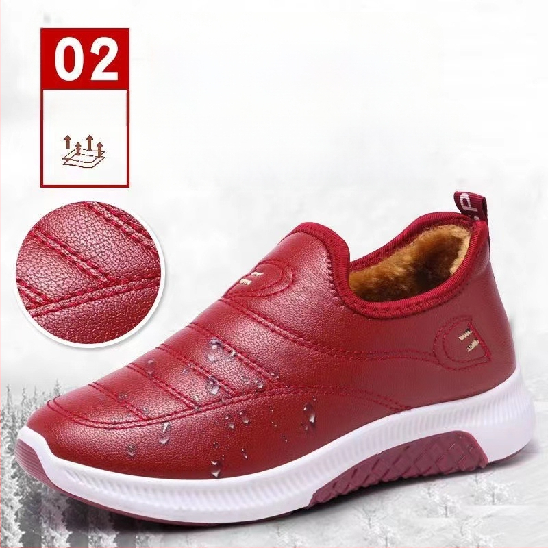 Ziemas vecās Pekinas kokvilnas kurpes sieviešu siltie ūdensnecaurlaidīgi ādas sniega zābaki plakani dibena neslīdoši pusmūža un vecāka gadagājuma cilvēku potīšu zābaki mātes kokvilnas zābaki