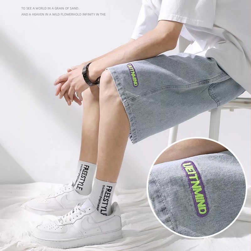 Ljetne traperice za muškarce 2022., nove modne, zgodne, široke ravne kratke hlače, muške ležerne kratke hlače u korejskom stilu