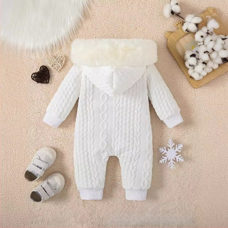 Cezhraničný elektronický obchod sa špecializuje na novorodenecké overaly Amazon Temu, jesenné a zimné overaly s kapucňou v čistých farbách