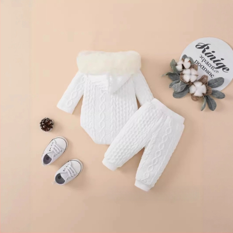 Piiriülene e-kaubandus on spetsialiseerunud Amazon Temu beebi vastsündinu Tiktoki talvistele kapuutsiga romperitele, kaheosalistele komplektidele.