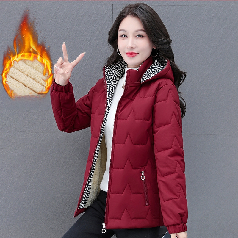 Uus paksendatud talvine naiste kapuutsiga vabaaja puuvillane mantel Naiste 2023. aasta talvine mood soe vabaaja puuvillane mantel Naiste mantel