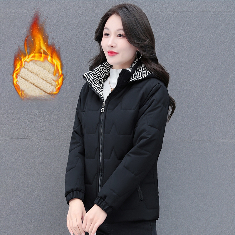 Uus paksendatud talvine naiste kapuutsiga vabaaja puuvillane mantel Naiste 2023. aasta talvine mood soe vabaaja puuvillane mantel Naiste mantel