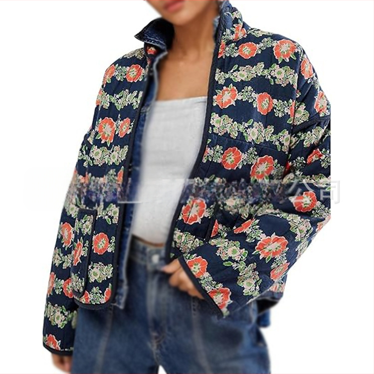 Tarpvalstybiniai Europos ir Amerikos 2025 m. „Amazon“ žiemos nauji prancūziški retro raštuoti medvilniniai viršutiniai drabužiai su gėlėtais trumpais medvilniniais viršutiniais drabužiais moterims.