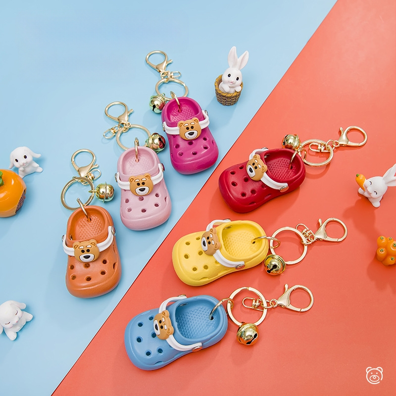 2025 Papuci cu talpă groasă pentru femei, pentru exterior, înălțime crescută, sandale de plajă antiderapante cu litere, la modă și cu talpă înaltă, pentru acasă