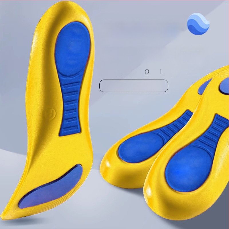 Piiriülesed kodumaised nööpnõeltega spordisistallad, sõjaväe väljaõppe lööke neelavad meeste higi neelavad sisetallad, lameda jala vööri täispadjaga kontsasistallad hulgimüügist