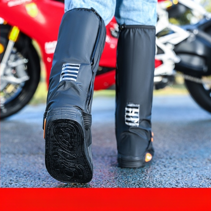 Kõrge pealispinnaga veekindel vihmakingakate kootud kangast materjalist, uus integreeritud rihmaga veekindel mootorrattasõidu meeste ja naiste pikkade kingakate