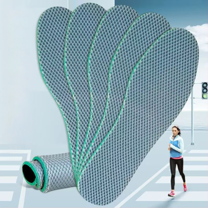 Spordi sisetallad Pehme tald Ei väsi jalga Mugavad Hingavad Meeste ja naiste sõjaväe väljaõppe sisetallad Odproof hingavad higi imavad võrgust sisetallad