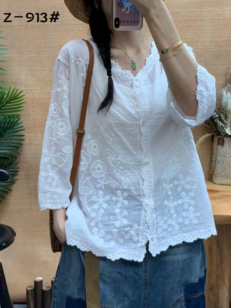 Retro jednofarebný sedembodový rukávový top košeľa 2024 Leto Nový trojrozmerný vyšívaný čipkovaný elegantný dámsky top kardigan
