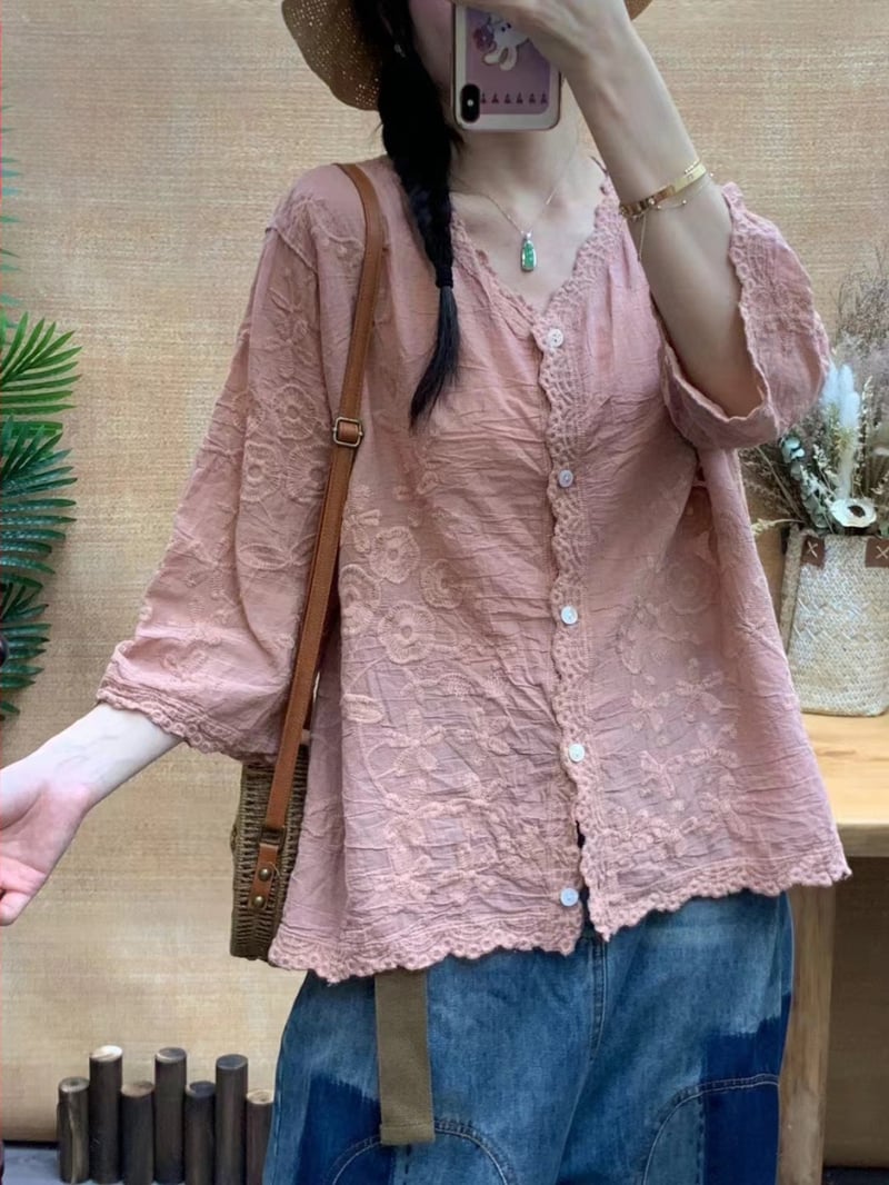 Retro jednofarebný sedembodový rukávový top košeľa 2024 Leto Nový trojrozmerný vyšívaný čipkovaný elegantný dámsky top kardigan