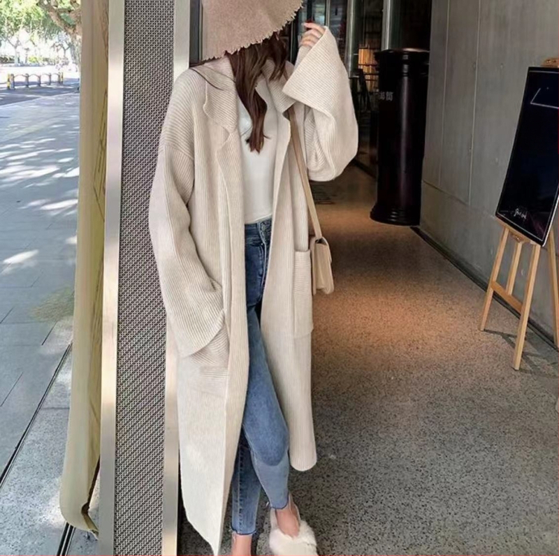Visokokvalitetni plinski kaput kardigan kaput 2024. jesen i zima novi dugi široki pleteni kaput plus size visoke kvalitete za žene