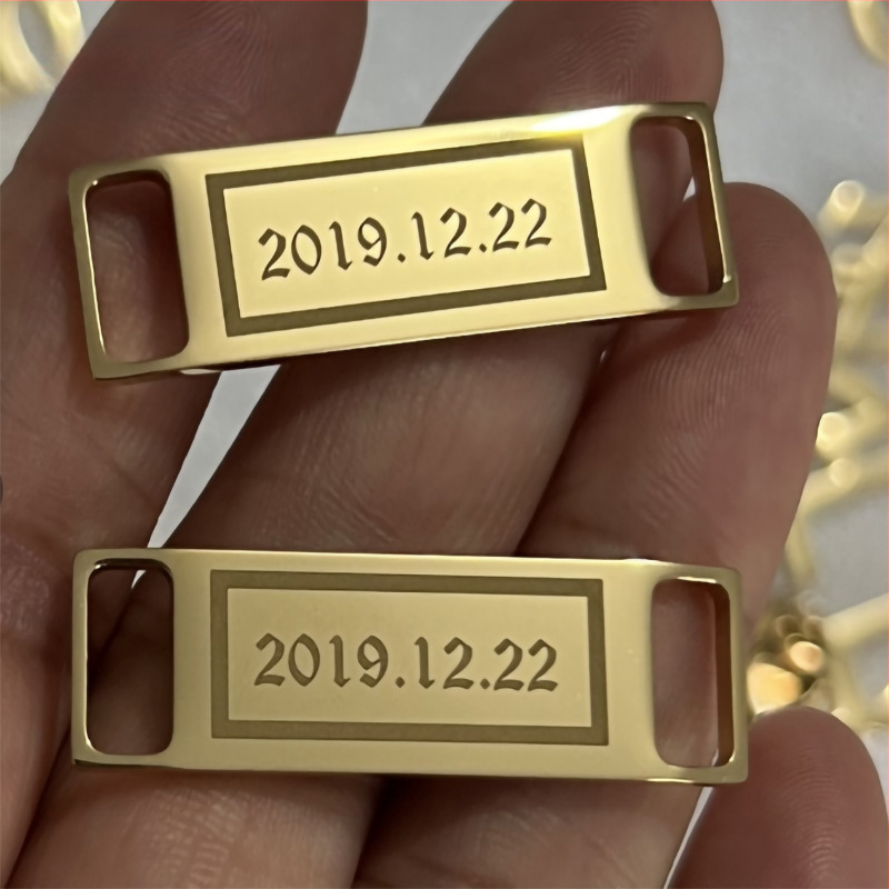 Vardinė batų sagtis, pankroko, parkūro, hiphopo, individuali vardinė batų sagtis, aksesuarai, fabriko mados dovanos, tarpvalstybinis išpardavimas