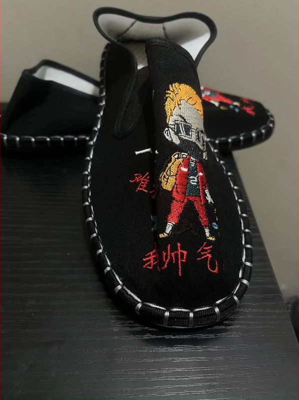 Uued 2025. aasta vanad Pekingi riidest kingad, mood tikitud meeste etnilise stiili tikandiga näo stiil, mood hiina stiilis