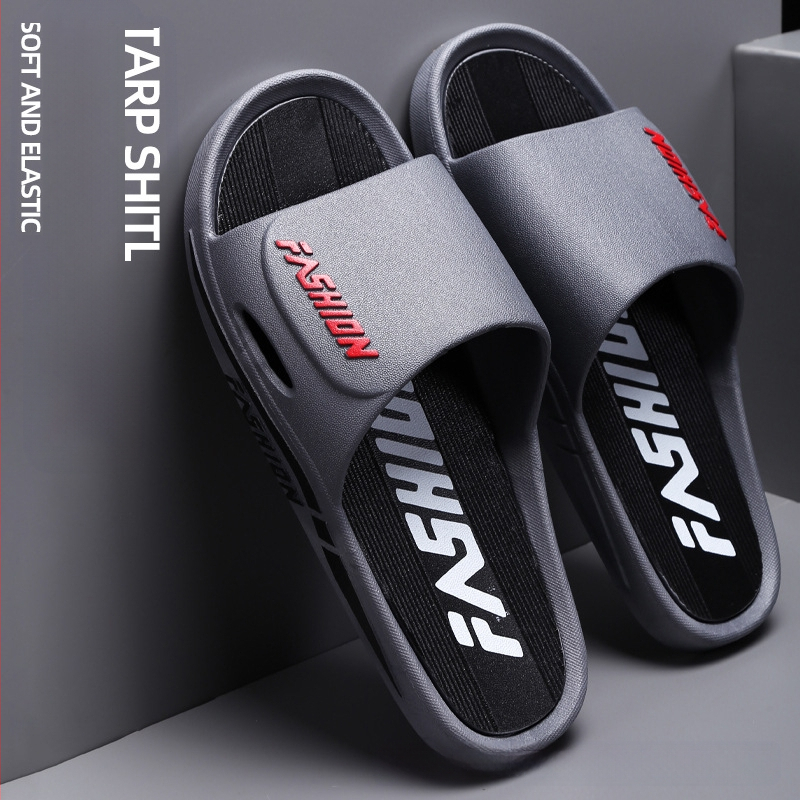 Papuci noi pentru bărbați de primăvară și vară, antiderapanți, rezistenți la uzură, cu fund moale, pentru baie, cu fund gros, en-gros