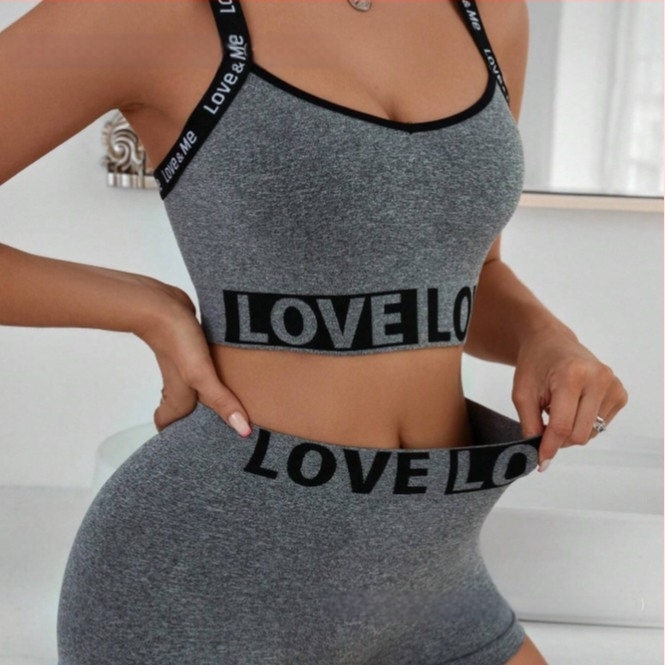 Euroopa ja Ameerika Ühendriikide piiriülene väliskaubandus AliExpressis aluspesuülikondadele, ARMASTUStähtedega vöökohaga peapaelaga naiste bokserid