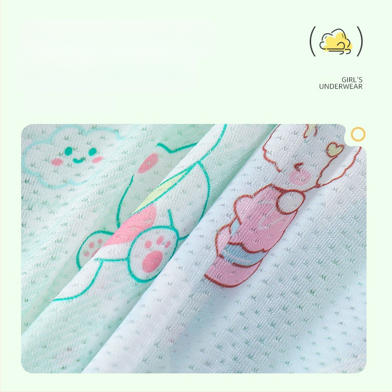 Vaikiški apatiniai mergaitėms. A klasės ledo šilko vasarinės plonos 7A antibakterinės animacinių filmukų rašto kūdikiams skirtos moteriškos bokseriai.