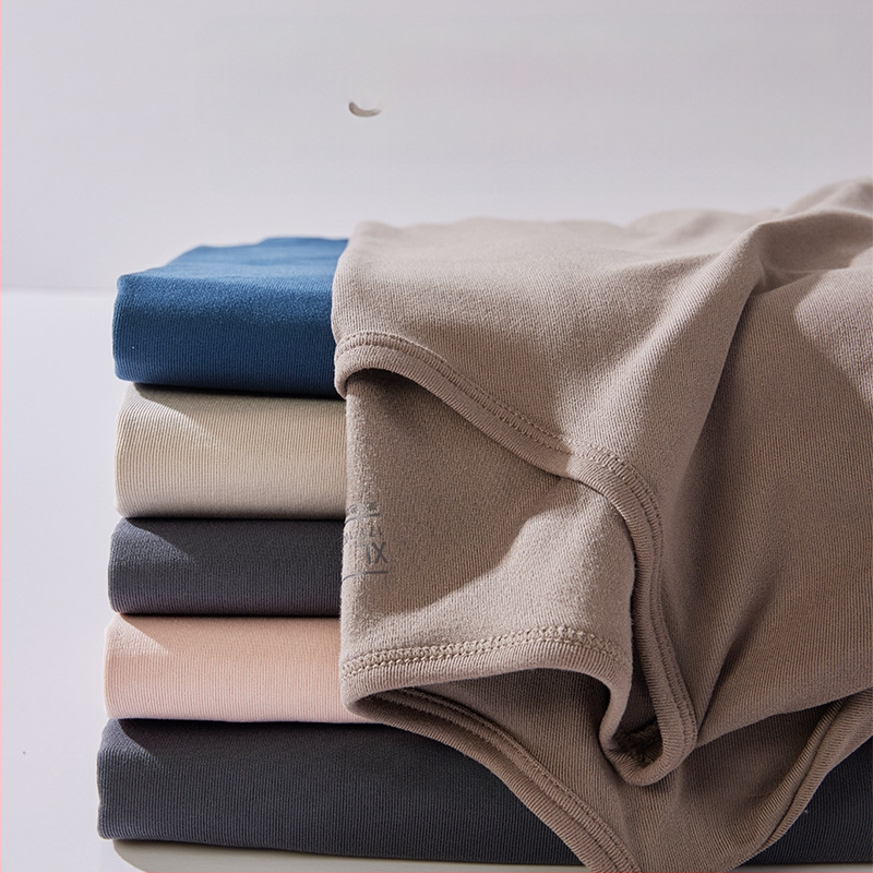 Vyriški antibakteriniai ploni flisiniai rudens drabužiai ir kelnės „Shuyi“ kostiumas. Didelio elastingumo dvipusis šlifavimas. Antibakteriniai terminiai apatiniai.