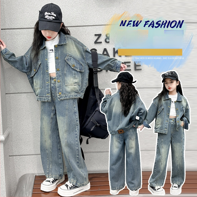 Mergaitės pavasarinis džinsinis paltas berniukui, 2024 m. pavasario ir rudens retro stiliaus korėjietiško stiliaus madingas mergaičių megztinis berniukui.