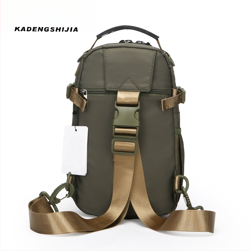 Vyriška neperšlampama krūtinės rankinė, vyriška rankinė per petį, mažo dydžio rankinė, skirta lauko vyriška kuprinė