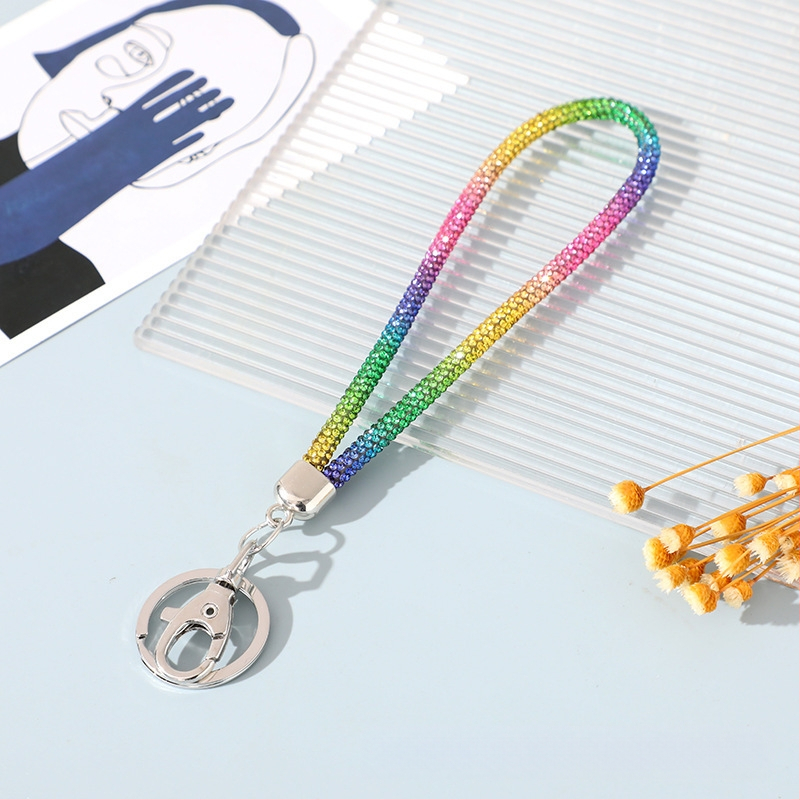 Amazoni teemantvõtmehoidja kott isetegemise kaunistused väikesed kingitused Euroopas ja Ameerika Ühendriikides peene autovõtme ripatsitootjate hulgimüük