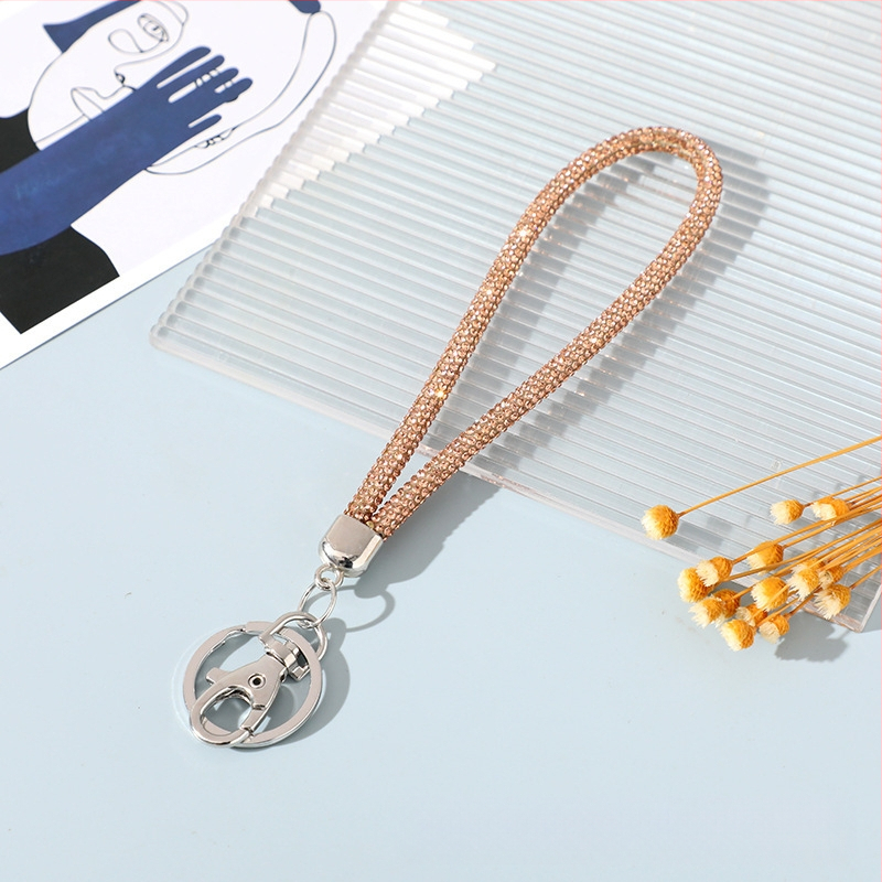 Amazoni teemantvõtmehoidja kott isetegemise kaunistused väikesed kingitused Euroopas ja Ameerika Ühendriikides peene autovõtme ripatsitootjate hulgimüük