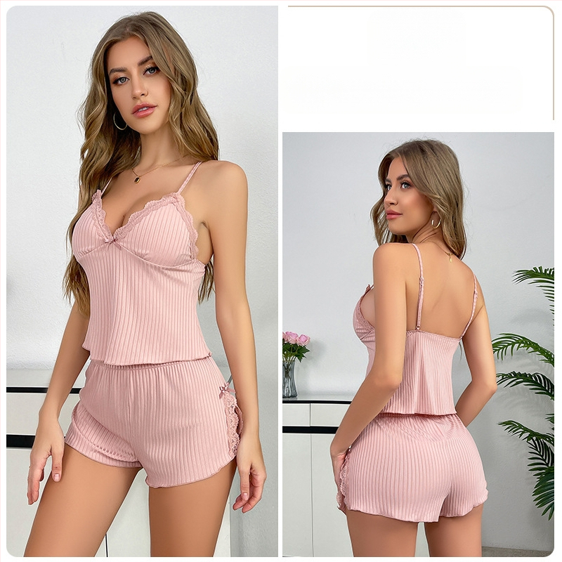 Guiruo ārējās tirdzniecības ledus zīda apakšveļa seksīgs dziļš V plus krūšu polsterējums Pure Desire salds slinga augšdaļas šorti sieviešu uzvalks F4479