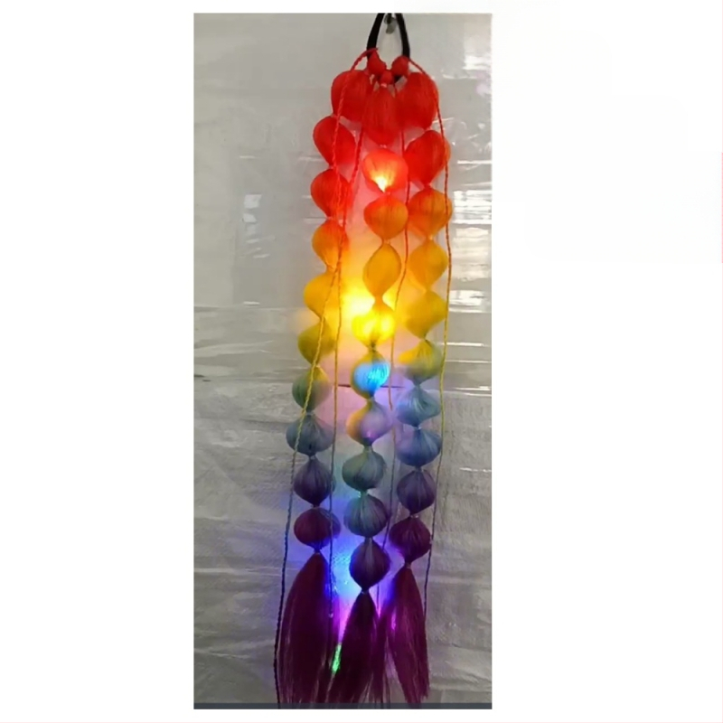 laos interneti kuulsuste artefakti laterna mull-keerdunud palmik moodne naiste tänavapildistamisstiil pikk käsitsi palmikuga hobusesaba parukas