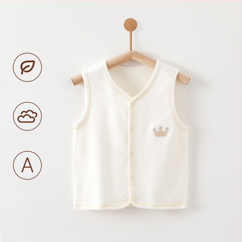 Beebivest A-klassi ülerõivas kevadeks ja sügiseks. Puhast puuvillast beebivest sügiseks väljas käimiseks.