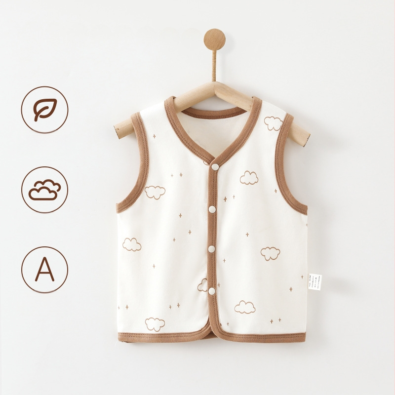 Beebivest A-klassi ülerõivas kevadeks ja sügiseks. Puhast puuvillast beebivest sügiseks väljas käimiseks.