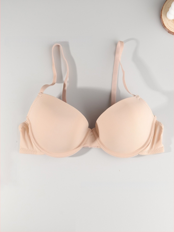 Seksuali, lankeliais puošta „Push-up“ liemenėlė iš „Temushein“ iš „Amazon“. Toks pats stilius sandėlyje. Karštai parduodama ir kitose šalyse.